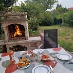 House, Garden And Bbq 3km From The / Jolie Maison, Jardin Et Bbq A 3 Km De La Coudekerque-Branche
