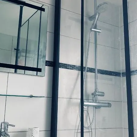 House, Garden&bbq 3km From The / Jolie Maison, Jardin Et Bbq à 3 Km De La * Coudekerque-Branche