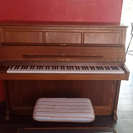 House, Garden And Bbq 3km From The / Jolie Maison, Jardin Et Bbq A 3 Km De La