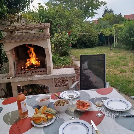 House, Garden&bbq 3km From The / Jolie Maison, Jardin Et Bbq à 3 Km De La Coudekerque-Branche
