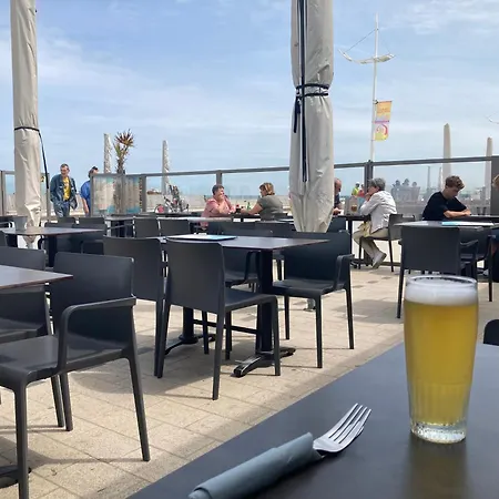 House, Garden&bbq 3km From The / Jolie Maison, Jardin Et Bbq à 3 Km De La